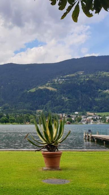 Seewohnung Mit Direktem Seezugang-Skiliftnaehe Villach Exteriör bild